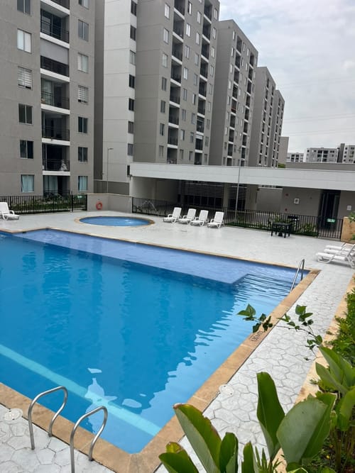 Apartamento de 3 alcobas en arriendo en Guabinas, Yumbo, 70 m² · foto 22 de 23