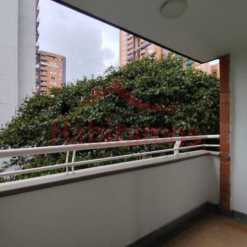 Apartamento de 3 alcobas en arriendo en Loma De Los Bernal, Medellín, 70 m² · foto 7 de 20