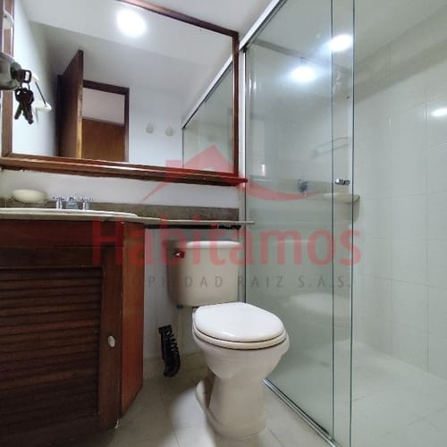 Apartamento de 3 alcobas en arriendo en Loma De Los Bernal, Medellín, 70 m² · foto 14 de 20