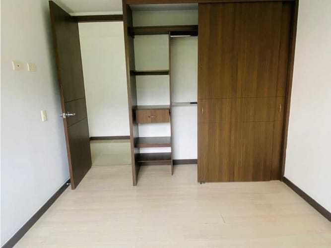 Apartamento de 3 alcobas en arriendo en Prados De Sabaneta, Sabaneta, 108 m² · foto 10 de 24