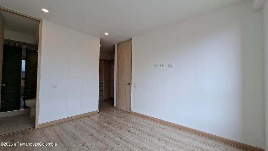 Apartamento de 3 alcobas en venta en Lagos De Torca, Bogotá, 82 m² · foto 19 de 24