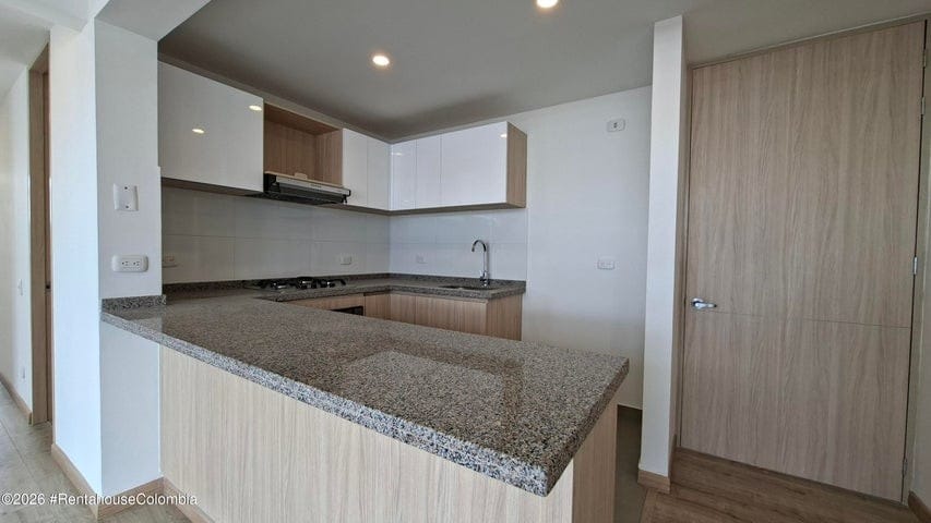 Apartamento de 3 alcobas en venta en Lagos De Torca, Bogotá, 82 m² · foto 5 de 24