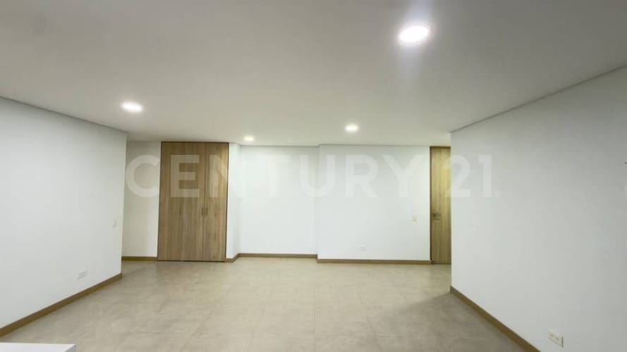 Apartamento de 3 alcobas en arriendo en El Poblado, Medellín, 95 m² · foto 12 de 16