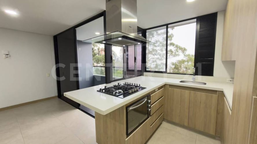 Apartamento de 3 alcobas en arriendo en El Poblado, Medellín, 95 m² · foto 16 de 16