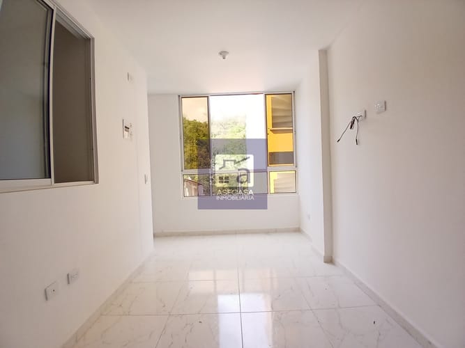 Apartamento de 3 alcobas en arriendo en Bahondo, Girón, 50 m² · foto 2 de 14