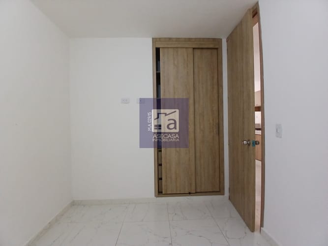 Apartamento de 3 alcobas en arriendo en Bahondo, Girón, 50 m² · foto 8 de 14