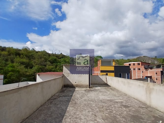 Apartamento de 3 alcobas en arriendo en Bahondo, Girón, 50 m² · foto 14 de 14