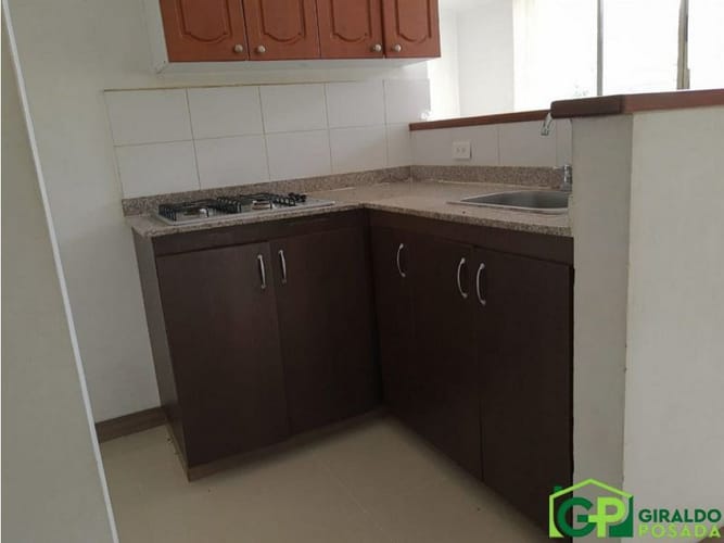 Apartaestudio en arriendo en Altavista, Medellín, 35 m² · foto 2 de 10