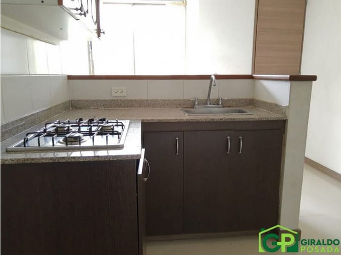 Apartaestudio en arriendo en Altavista, Medellín, 35 m² · foto 3 de 10
