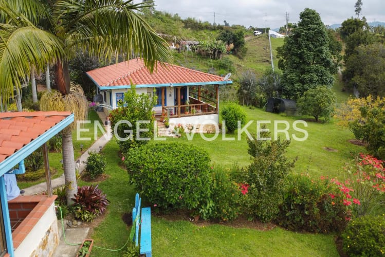 Casa de 5 alcobas en venta en San Jose, Rionegro, 201 m² · foto 15 de 19