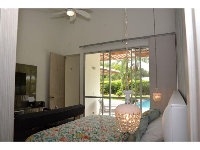 Casa de 3 alcobas en venta en Cn. Arbore Country Club, Jamundí, 259 m² · foto 7 de 14