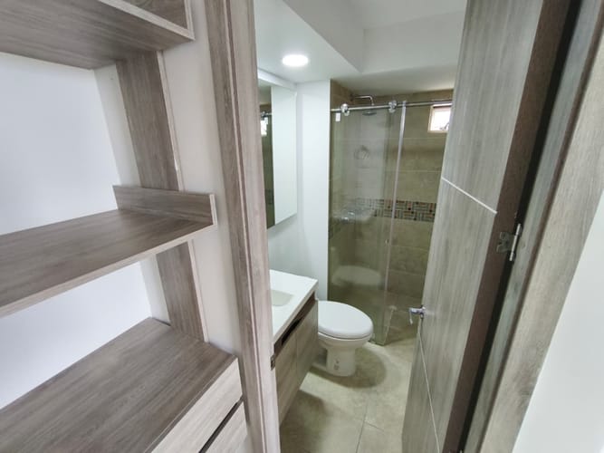 Apartamento de 3 alcobas en venta en Las Vegas De Comfandi, Cali, 77 m² · foto 10 de 20