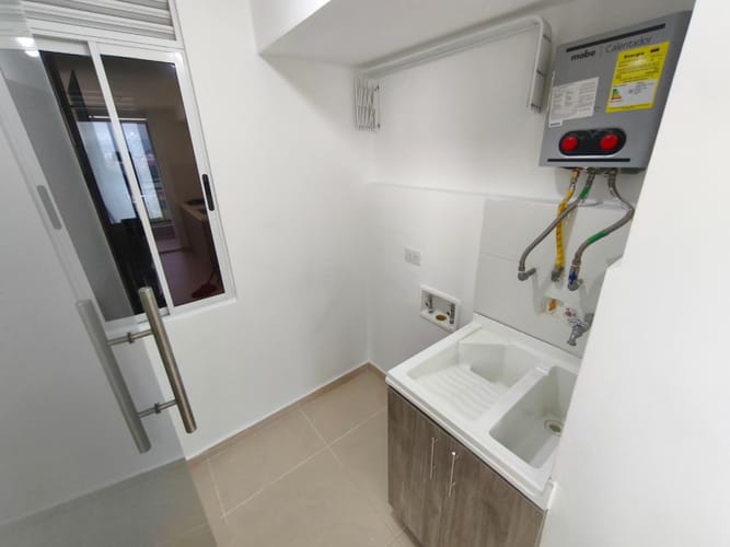 Apartamento de 3 alcobas en venta en Las Vegas De Comfandi, Cali, 77 m² · foto 16 de 20