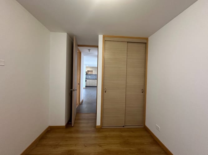Apartamento de 2 alcobas en venta en Loma Del Esmeraldal, Envigado, 67 m² · foto 8 de 15
