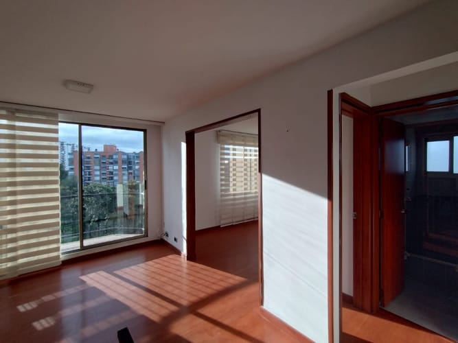 Apartamento de 3 alcobas en venta en Ciudad Salitre, Bogotá, 86 m² · foto 4 de 17