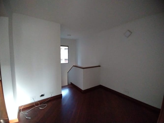 Apartamento de 3 alcobas en venta en Ciudad Salitre, Bogotá, 86 m² · foto 6 de 17