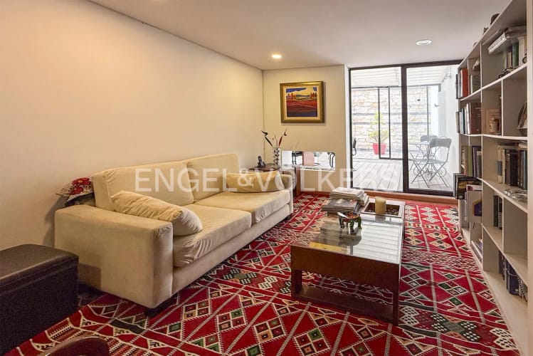 Apartamento de 2 alcobas en venta en La Cabrera, Bogotá, 75 m² · foto 2 de 11