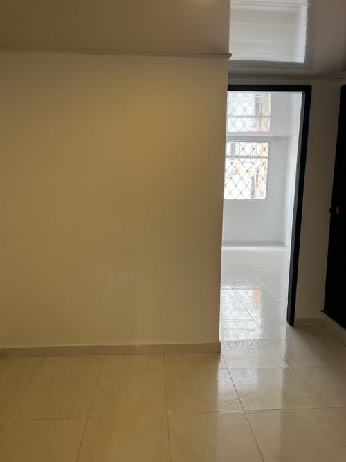Apartaestudio en arriendo en Santa Maria Del Lago, Bogotá, 30 m² · foto 3 de 8