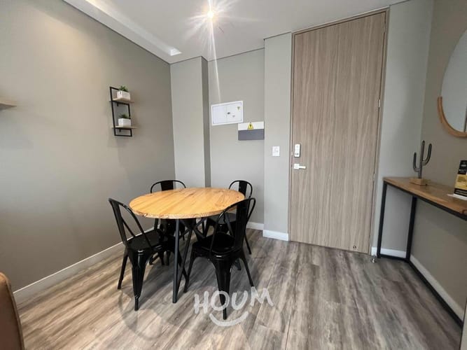 Apartamento de 2 alcobas en arriendo en Chicó Navarra, Bogotá, 79 m² · foto 3 de 23