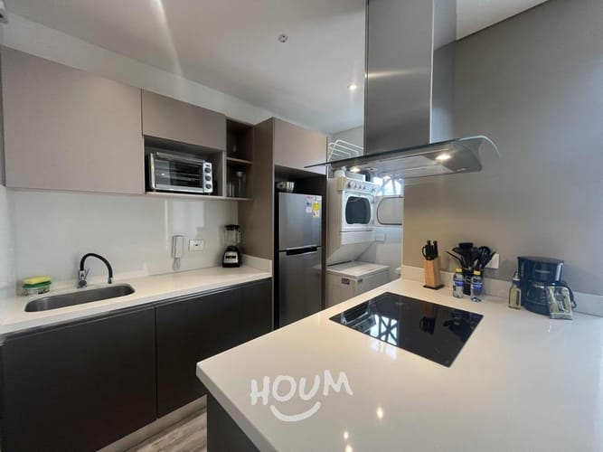 Apartamento de 2 alcobas en arriendo en Chicó Navarra, Bogotá, 79 m² · foto 4 de 23