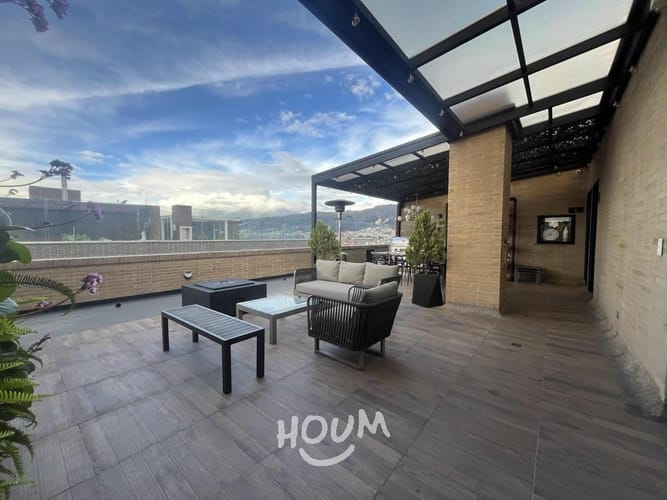 Apartamento de 2 alcobas en arriendo en Chicó Navarra, Bogotá, 79 m² · foto 18 de 23