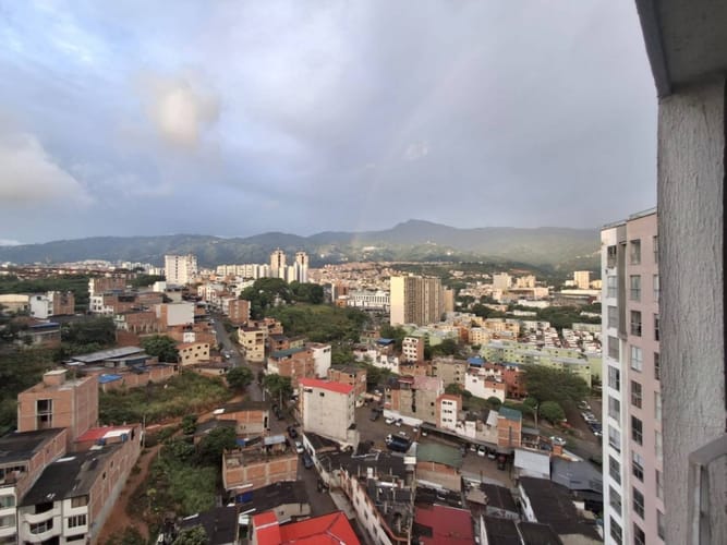 Apartamento de 3 alcobas en arriendo en Cañaveral, Floridablanca, 85 m² · foto 8 de 23