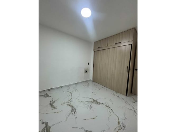 Apartamento de 3 alcobas en venta en Cabañitas, Bello, 110 m² · foto 3 de 5