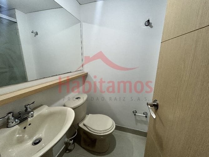 Apartamento de 3 alcobas en arriendo en San Remo, Sabaneta, 68 m² · foto 12 de 14