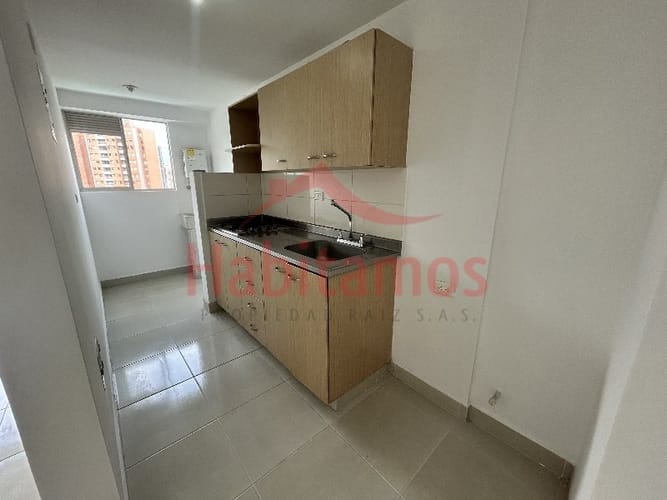 Apartamento de 3 alcobas en arriendo en San Remo, Sabaneta, 68 m² · foto 14 de 14