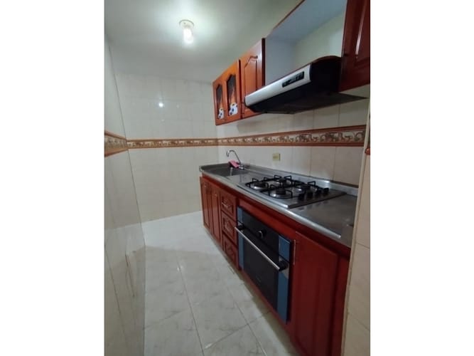 Apartamento de 3 alcobas en arriendo en Ciudad Alsacia, Bogotá, 53 m² · foto 6 de 16