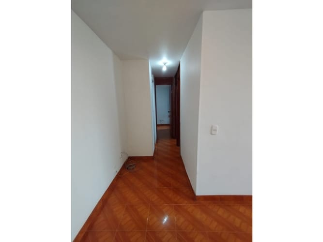 Apartamento de 3 alcobas en arriendo en Ciudad Alsacia, Bogotá, 53 m² · foto 7 de 16