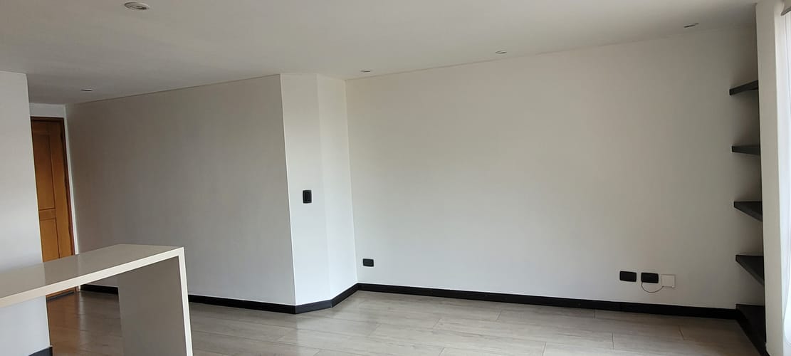 Apartamento de 1 alcoba en venta en El Virrey, Bogotá, 52 m² · foto 19 de 20