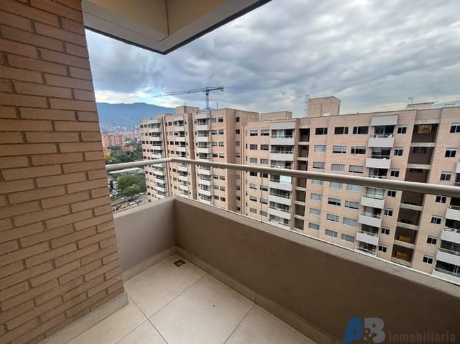 Apartamento de 2 alcobas en arriendo en Otraparte, Envigado, 72 m² · foto 10 de 19