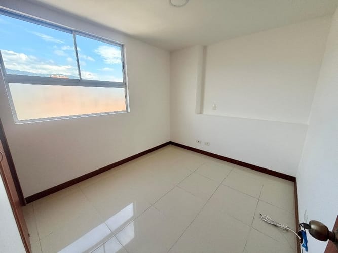 Apartamento de 3 alcobas en arriendo en Mesa, Envigado, 96 m² · foto 9 de 10
