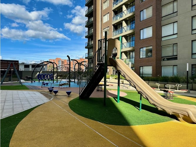 Apartamento de 3 alcobas en venta en Ciudad Salitre Oriental, Bogotá, 78 m² · foto 23 de 24