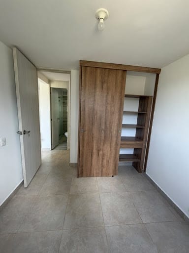 Apartamento de 2 alcobas en arriendo en Miraflores, Medellín, 43 m² · foto 5 de 12