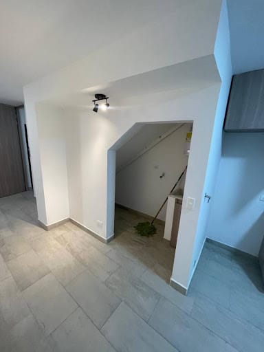 Apartaestudio en arriendo en Simon Bolivar, Medellín, 40 m² · foto 7 de 9