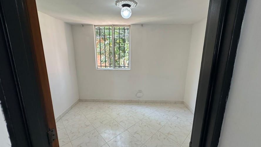 Casa de 4 alcobas en arriendo en Niquia, Bello, 70 m² · foto 4 de 14