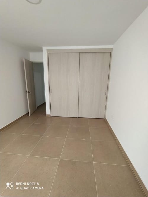 Apartaestudio en arriendo en El Cedro, Cali, 45 m² · foto 8 de 14