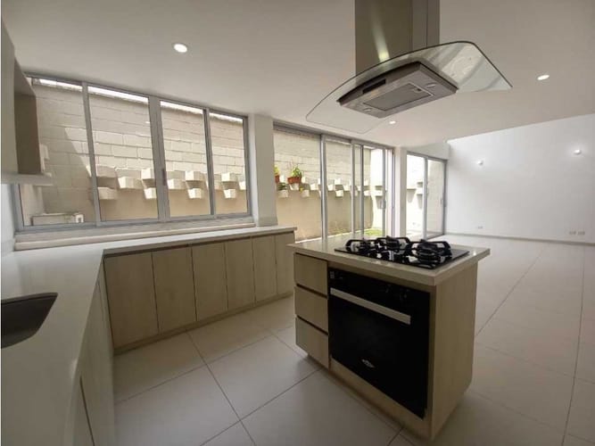 Casa de 3 alcobas en arriendo en Llano Grande, Rionegro, 162 m² · foto 12 de 24