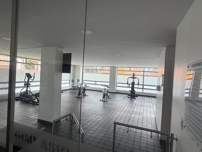 Apartamento de 3 alcobas en venta en Castilla, Bogotá, 75 m² · foto 14 de 18