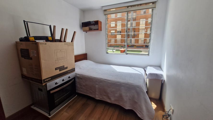 Apartamento de 3 alcobas en venta en Castilla, Bogotá, 75 m² · foto 9 de 18
