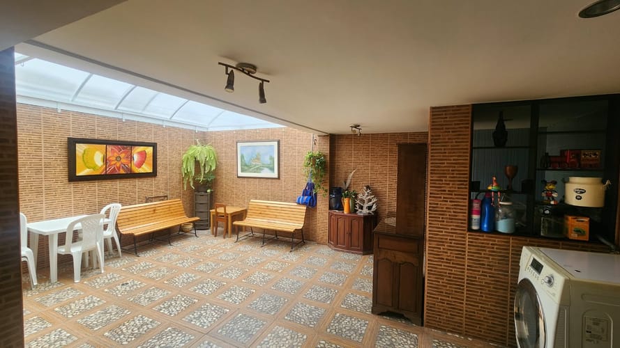 Casa de 4 alcobas en venta en Villa Del Prado, Bogotá, 190 m² · foto 4 de 5