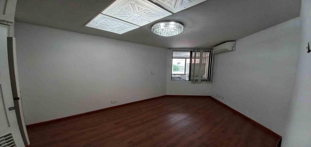 Casa de 8 alcobas en arriendo en Los Alpes, Pereira, 520 m² · foto 4 de 24