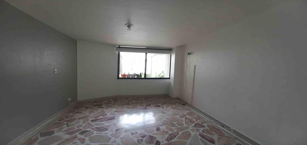 Casa de 8 alcobas en arriendo en Los Alpes, Pereira, 520 m² · foto 15 de 24