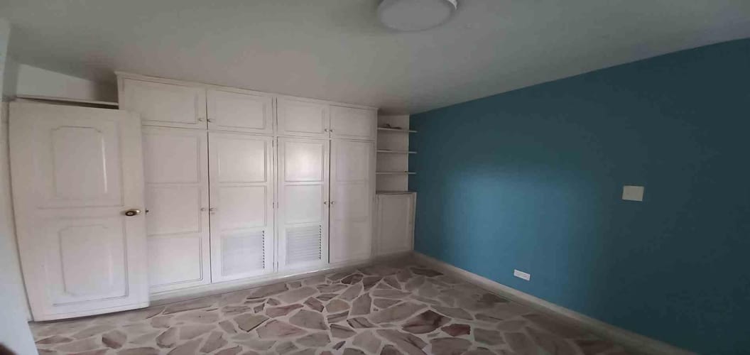 Casa de 8 alcobas en arriendo en Los Alpes, Pereira, 520 m² · foto 16 de 24