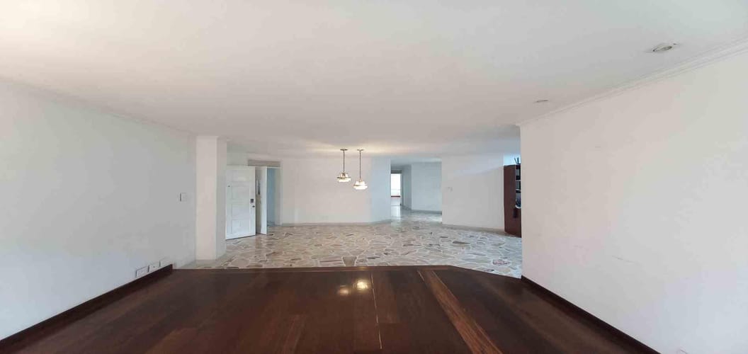 Casa de 8 alcobas en arriendo en Los Alpes, Pereira, 520 m² · foto 21 de 24