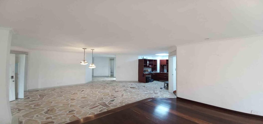 Casa de 8 alcobas en arriendo en Los Alpes, Pereira, 520 m² · foto 22 de 24