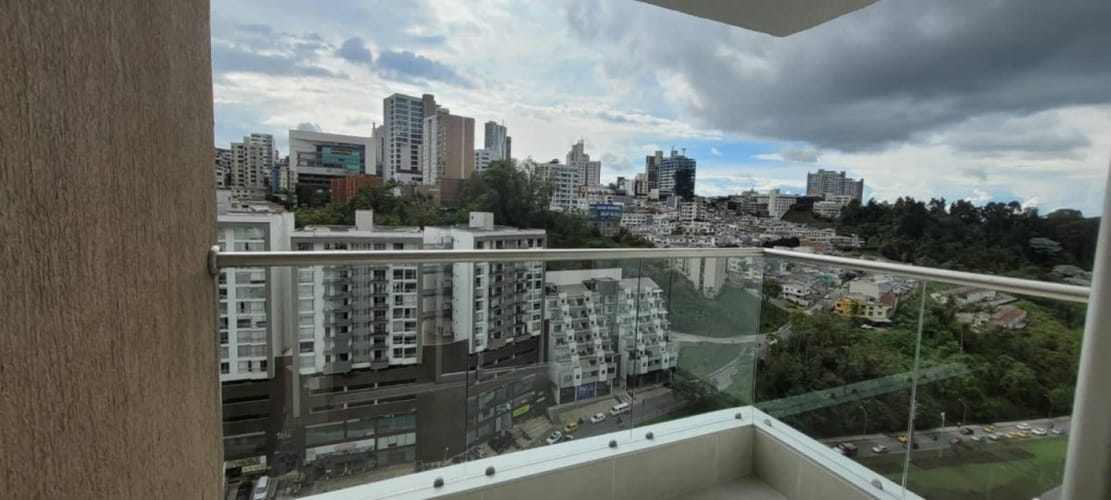 Apartamento de 3 alcobas en arriendo en Baja Suiza, Manizales, 68 m² · foto 22 de 22