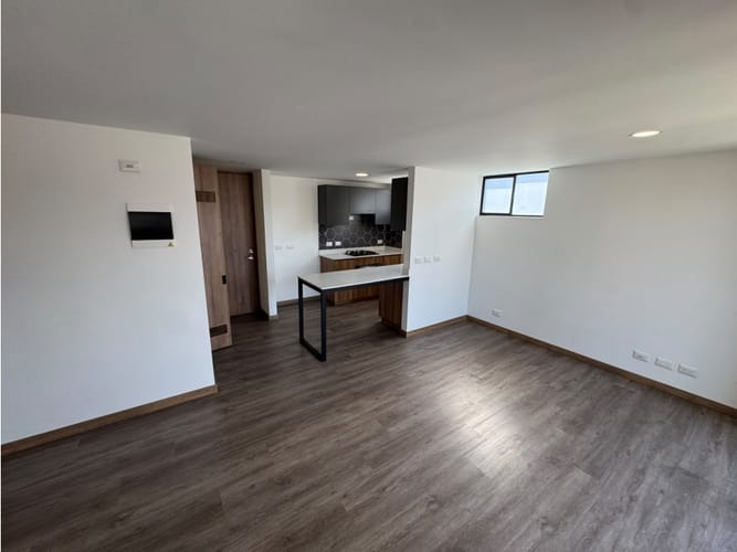 Apartamento en arriendo en Señorial, Envigado, 75 m² · foto 11 de 24
